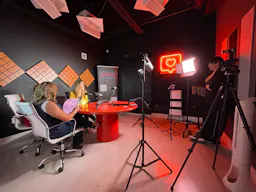 Spaces Rental, Podcast, Creative Spaces, events, corporative, fiestas, photography studio - Image 10