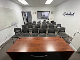 Spacious , quiet and clean room 124 at University of San Jose - Image 16