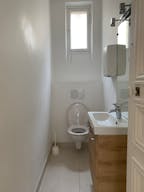 Parisian Showroom in the 7th Arr. - Image 6