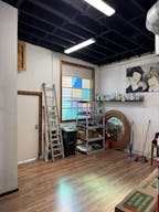 Retail Store – Prime Location! Month to Month - Image 4