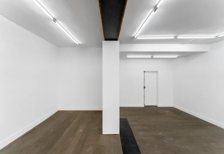 Saint-Germain pop-up & exhibition space for fashion, design and contemporary art - Image 3