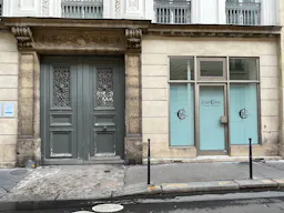 Opportunité Exceptionnelle pour Votre Showroom à Paris - Image 0