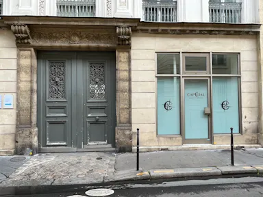 Opportunité Exceptionnelle pour Votre Showroom à Paris - Image 0