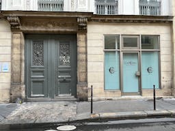 Opportunité Exceptionnelle pour Votre Showroom à Paris - Image 0