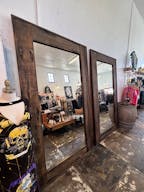 Boutique on Melrose Avenue - Image 2