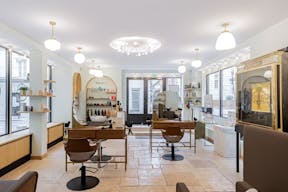 Charmante boutique � SAINT GERMAIN DES PR�S - Image 2