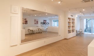 The Perfect Canvas: Elegant, Sun-Filled Space in North Williamsburg - Image 5