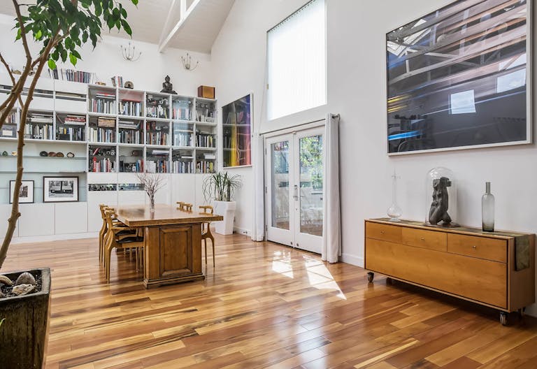 A Modern Space for Creatives - Image 2