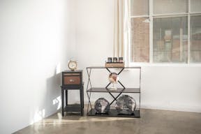 DTLA Skyline View Studio in Fashion District - Image 7