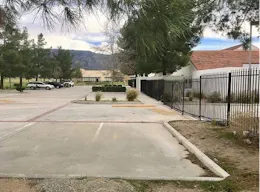 Great storage/warehouse in San Bernadino - Image 10