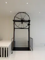 Show Room Marais - Vosges Area - Image 6