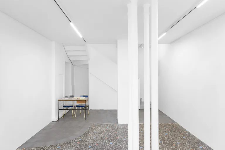 Superbe Galerie/Showroom au Cœur de Saint-Germain et Pont Neuf - Image 2