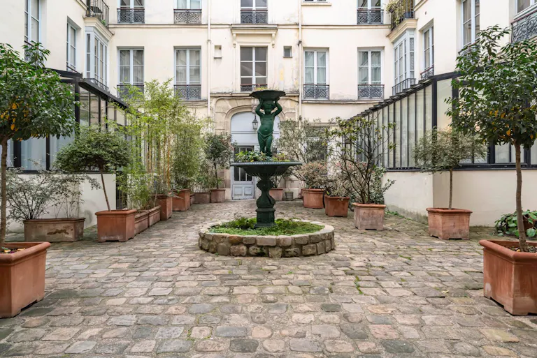 Loft atypique dans le coeur du marais - Image 3