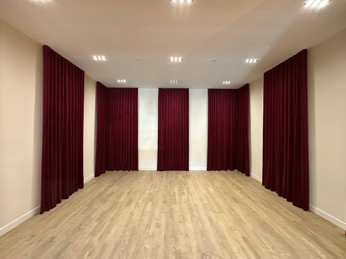 Stylish Event Space - Image 2