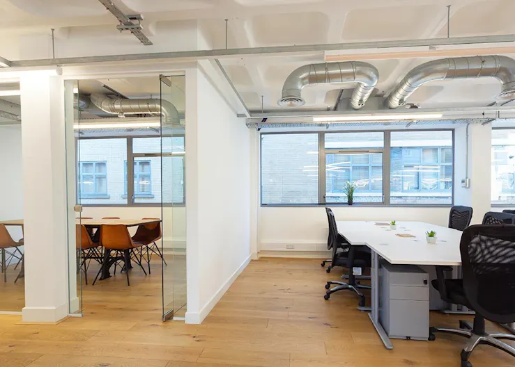 A retro building with private serviced offices - Image 2