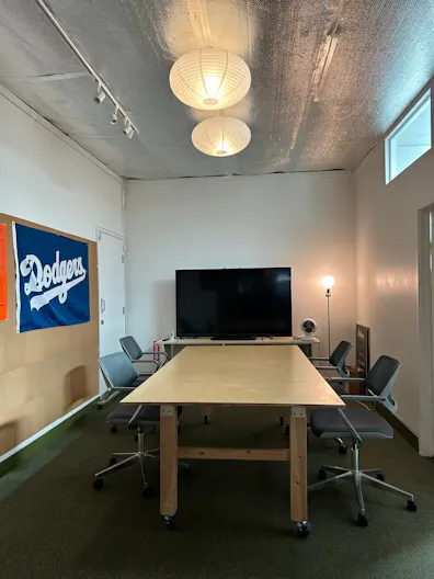 Conference Room for 6-8! - Image 2