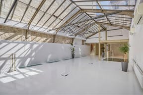 Showroom Beauce - Image 23