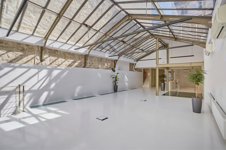 Showroom Beauce  - Image 1