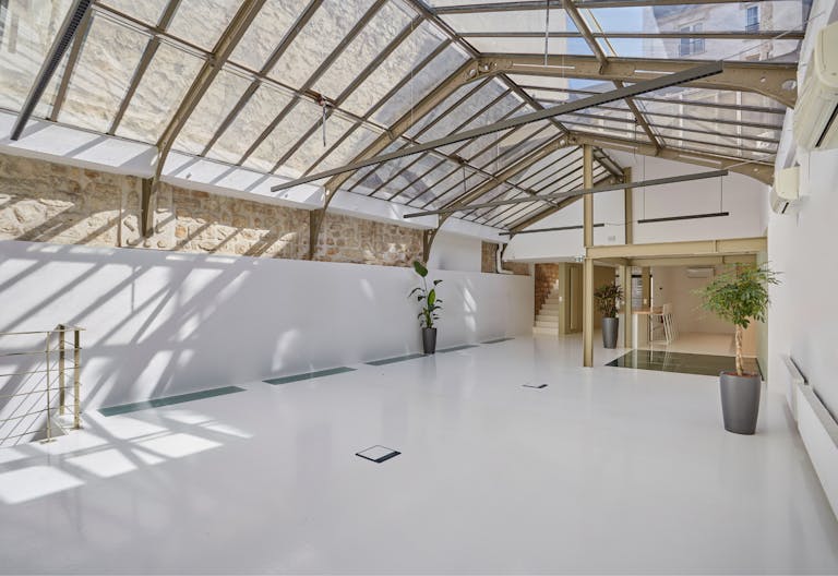 Showroom Beauce - Image 1