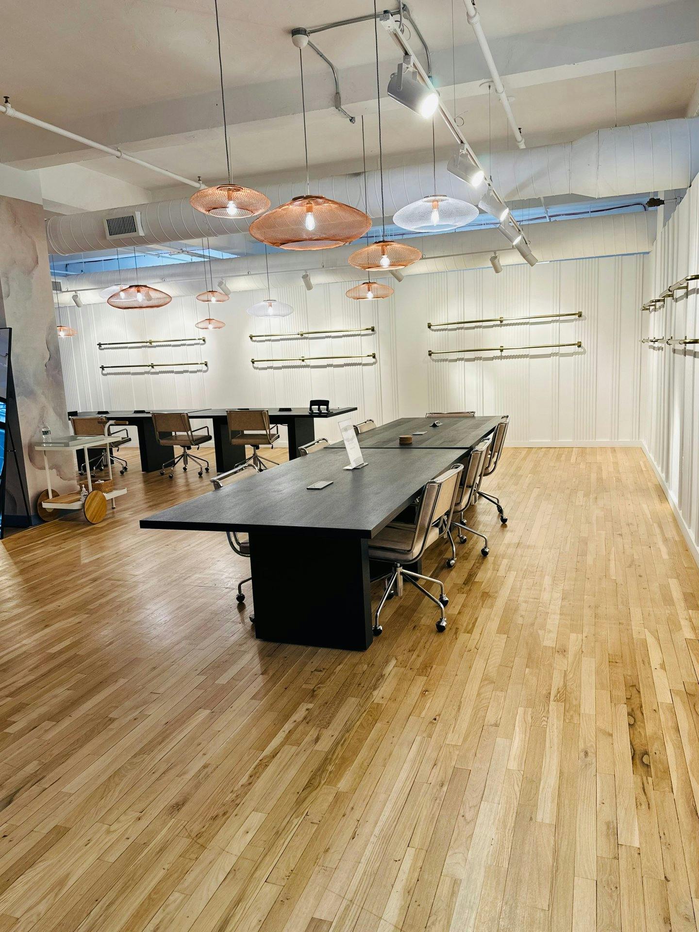 1,670 Square Foot Apparel Showroom in Midtown Manhattan