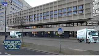 Large Retail & Experience Floor Near Alexanderplatz - Image 25