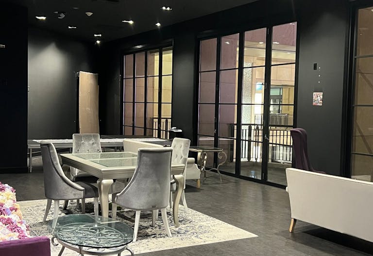 Hollywood VIP Event LIVE MUSIC Art Gallery Space with Hollywood Blvd View - Image 0