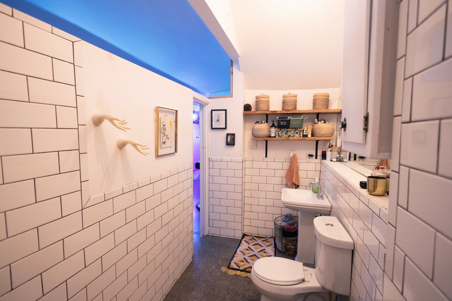 Colorful Spacious Garden Apartment in Red Hook, Brooklyn