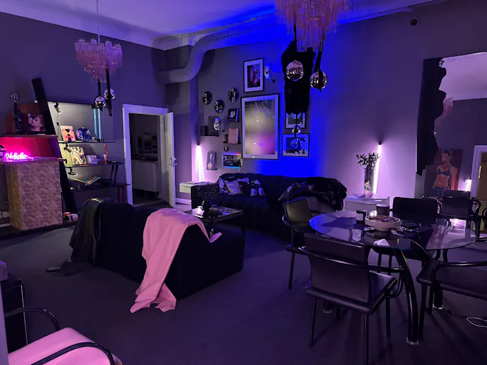The Apartment 1026  - Showroom - Unik ”Berlinsk” lägenhet i Gamla Stan. - Image 3