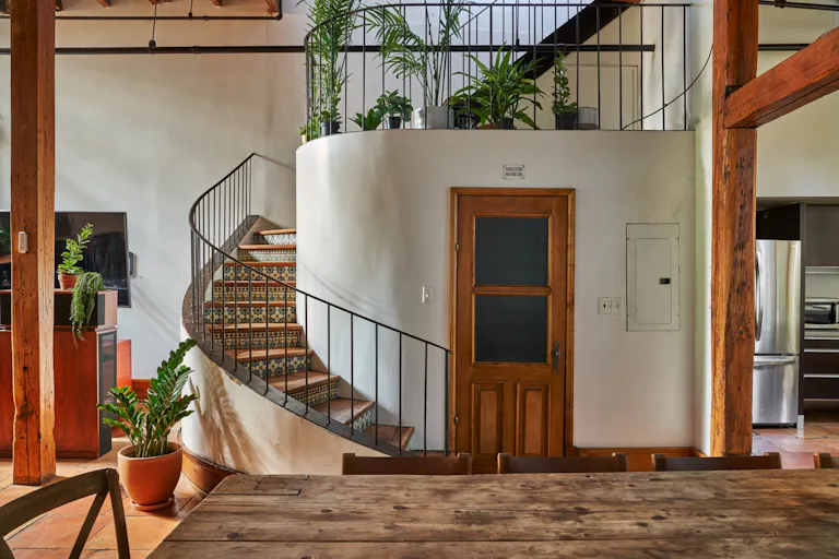 Mediterranean House with Rooftop Patio - Image 3