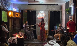 Versatile Loft In The Heart Of The City - Image 5