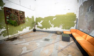 Large & Industrial Gallery Space - Image 6