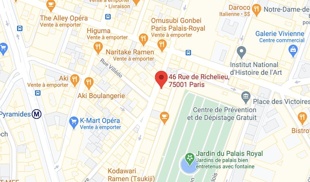 Boutique Shop on Rue de Richelieu near Palais Royal