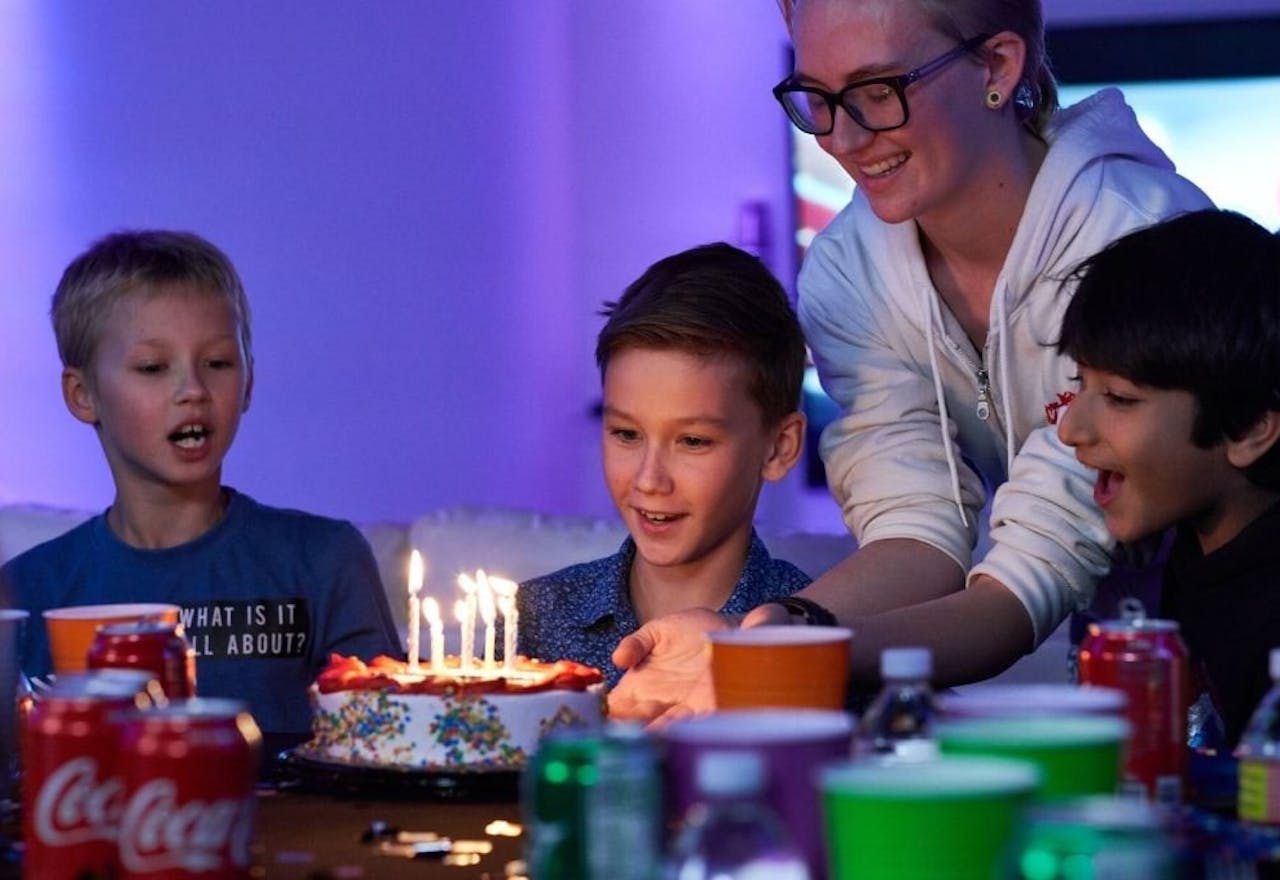 Battleground VR - The Ultimate VR Gaming Center for Exciting Group Events - Image 2