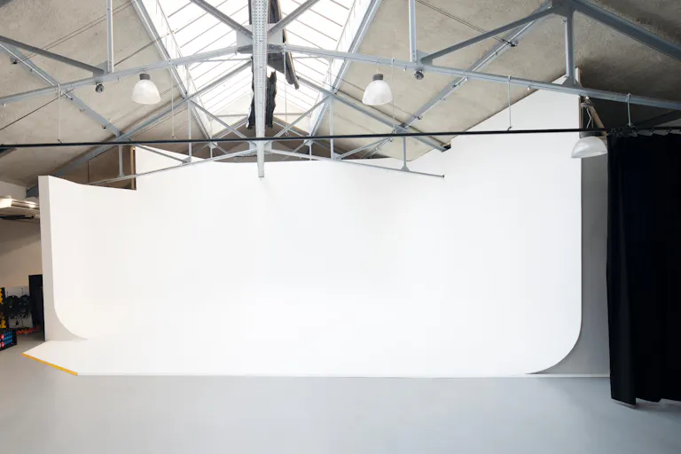 Un grand studio photo dans le centre de Paris - Image 1