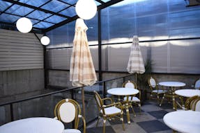 Outdoor Oasis in Prime Williamsburg - Image 17