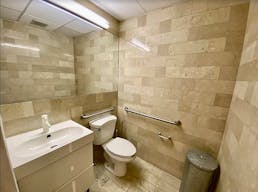 ** SPACIOUS SOHO OFFICE / EVENT SPACE, Move-In Ready ** 4th Floor. - Image 14