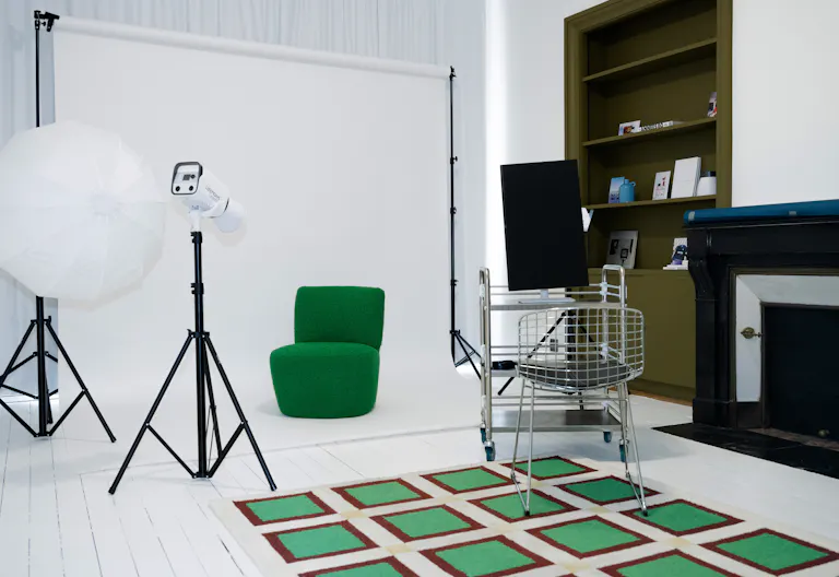 Studio photo lumineux et équipé en centre-ville - Image 1