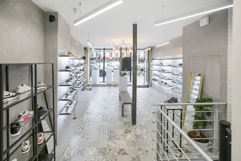 Premium Boutique in Le Marais - Image 2