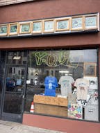 Los Feliz East Hollywood Retail storefront for pop-up shops - busy street open late if necessary - Image 1