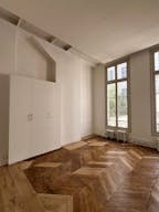 Rue Cambon 200 m2 newly renovated showroom perfect for Fashion Week - Image 5