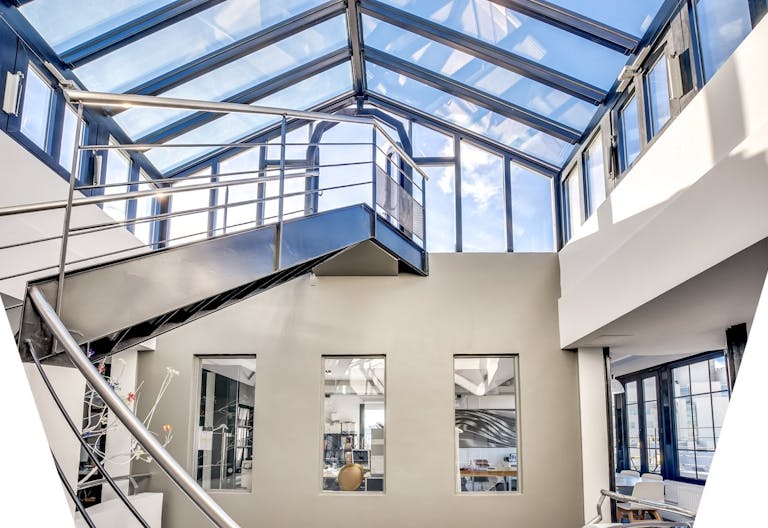 Showroom/ Rooftop - Une adresse confidentielle Design, Chic au c?ur d'un quartier anim� - Image 0