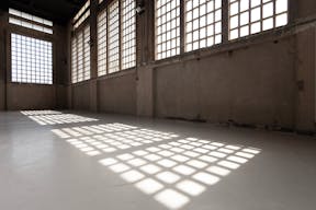 Atypical Artistic and Event Venue - Image 10