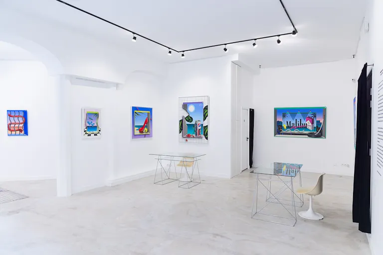Galerie d'art / showroom / concept store / devanture Monument Historique - Image 2
