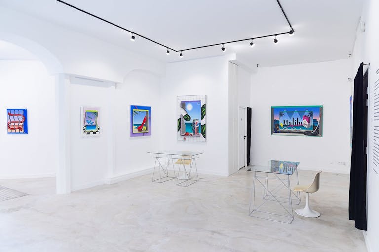 Galerie d'art / showroom / concept store / devanture Monument Historique - Image 2