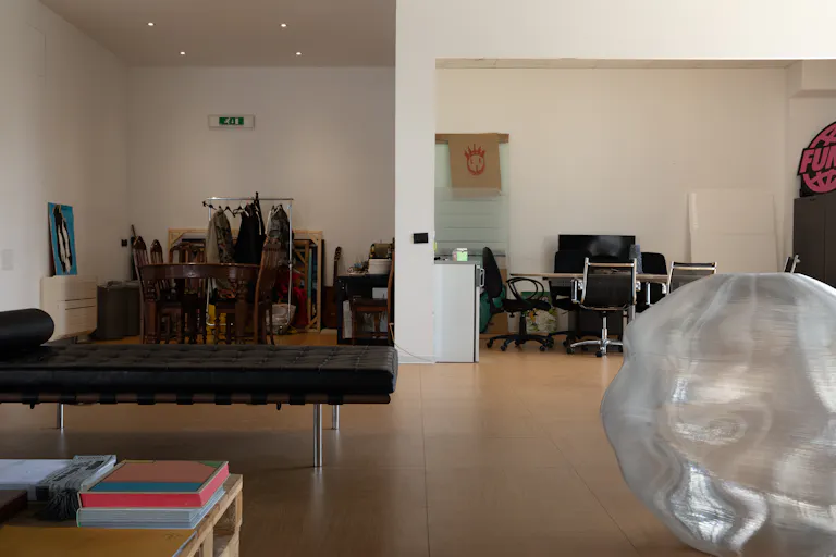 SPAZIO KOCH - Large loft with terrace in south west Milan  - Image 3