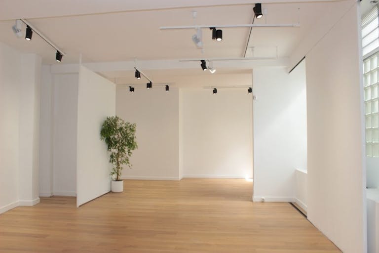 Showroom Froissart Cour - Image 1