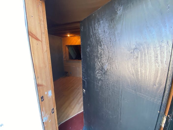 Old-School Funky Recording Studio now turned Acting School - Image 4