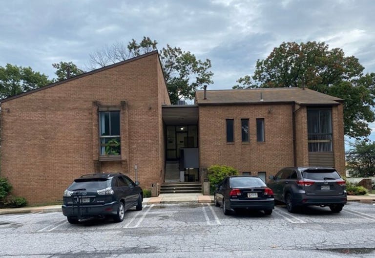 Brand new renovated medical or commercial office for rent - Image 4
