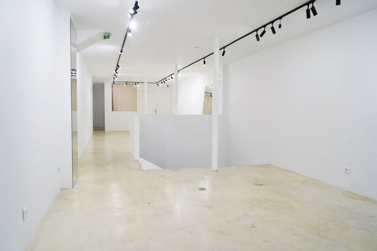 Art Gallery, Pop-Up, Fashion-Week Showroom in Le Marais - Image 0