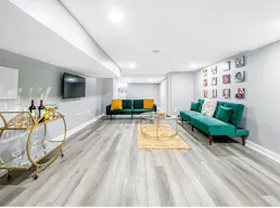 Modern Style Content Creation House - Image 6